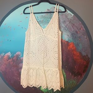 NWOT Gianni Bini Eyelet Swimsuit Cover Up White XS